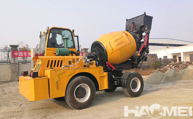 self loading concrete mixer made in china