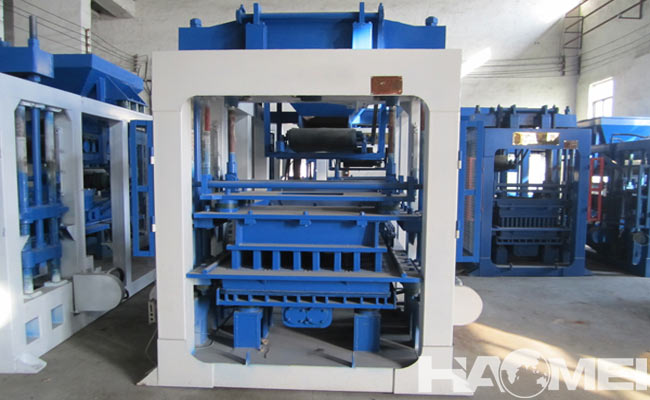 concrete hollow block machine