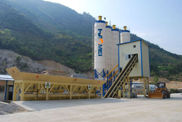 self loading concrete batching plant operating details