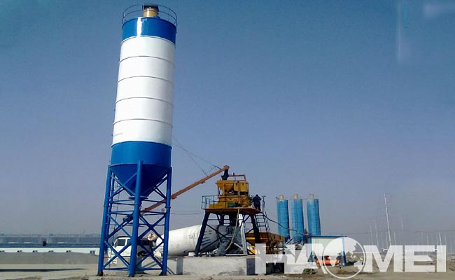 small scale concrete batching plant