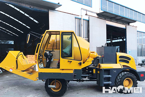 mobile concrete mixer